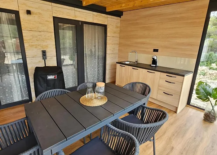 Shining Sea By Interhome